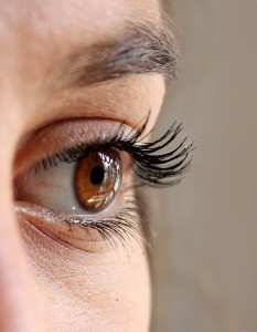What Unhealthy Habits Put You at Risk of Contact Lens Eye Infections? -  Keck Medicine of USC